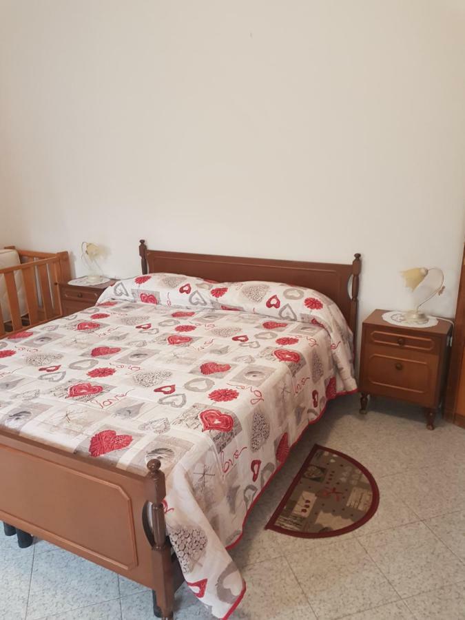 Villa "Il Nespolo" à Scauri  Extérieur photo